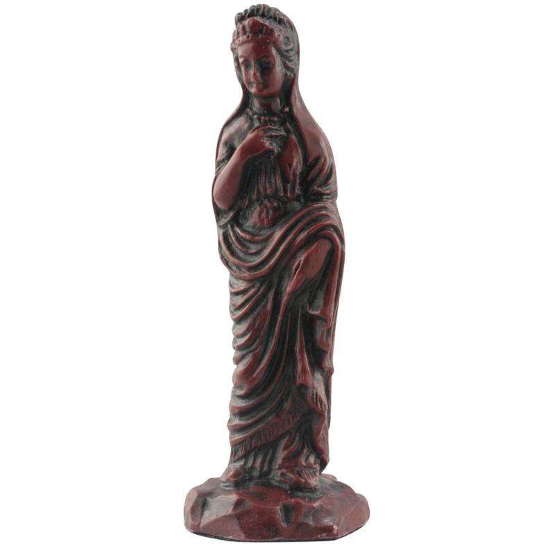 Burgundy coloured themed Queen chess piece depicting a Roman lady of noble birth, wearing a Palla (The typical dress of the period.
