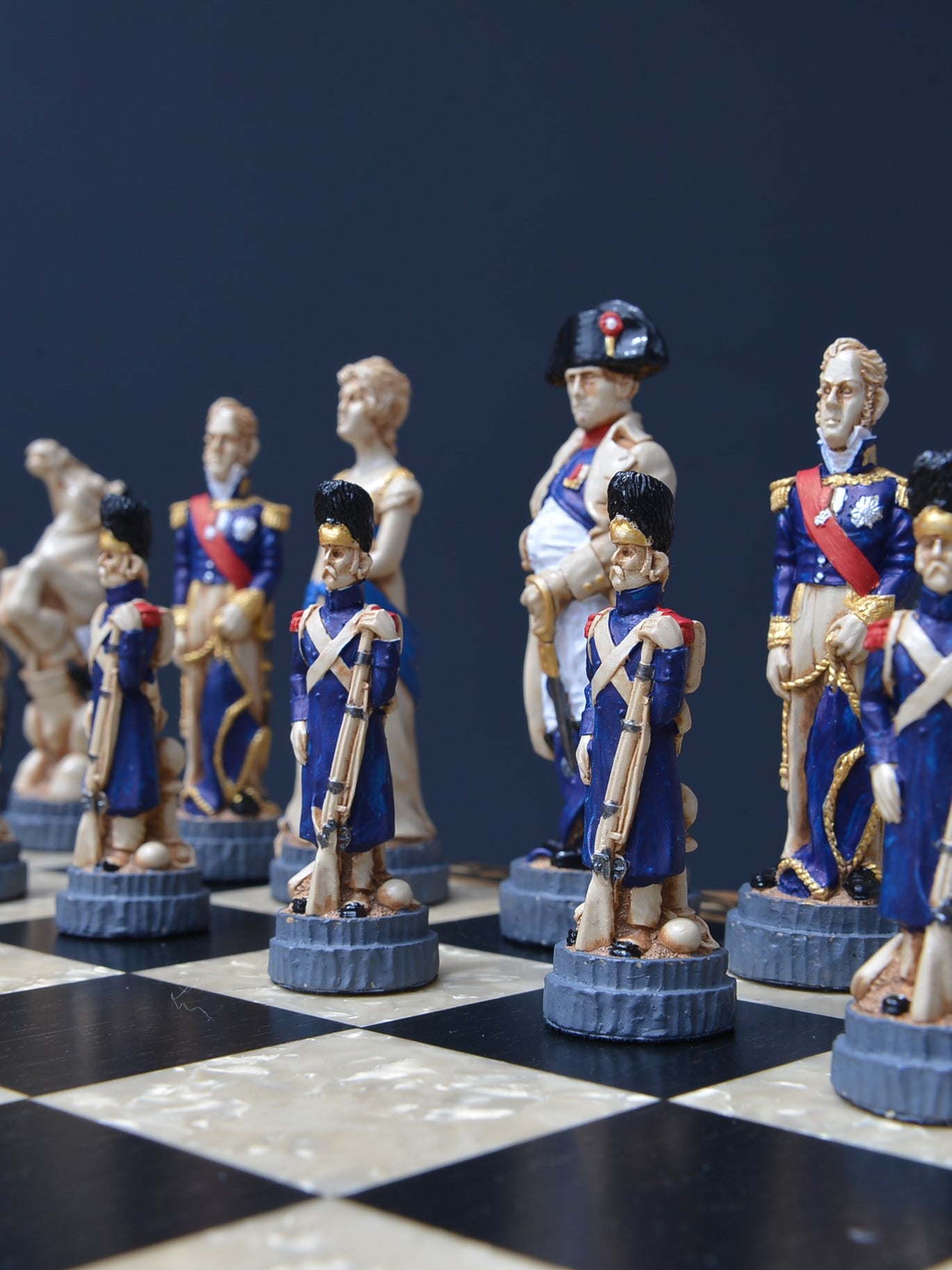 Studio Anne Carlton – British Hand Made Chess Sets